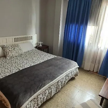 Avenida 4 Apartment *