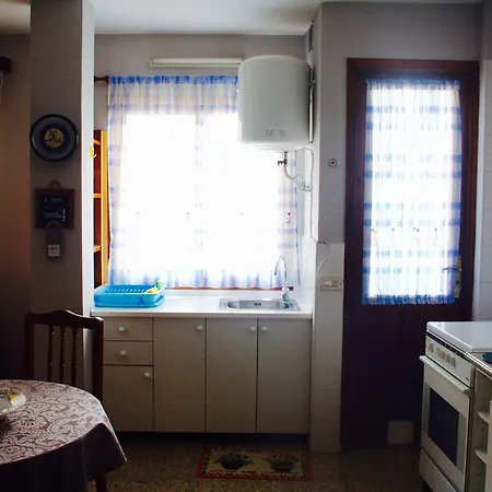 Avenida 4 *