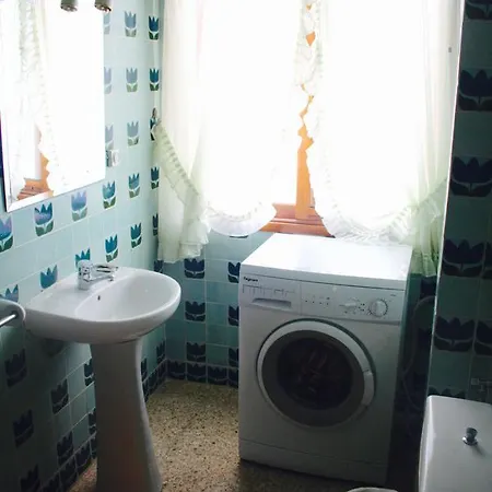 Apartment Avenida 4 *