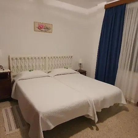 Avenida 4 *